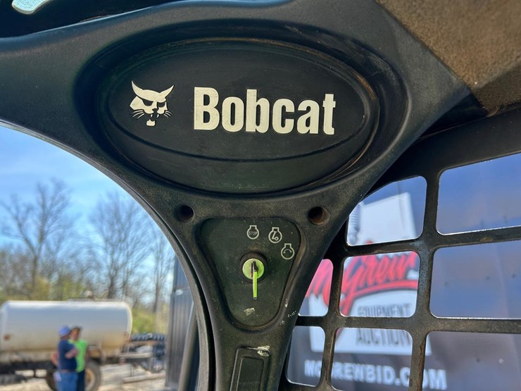 2021-bobcat-t550-image-23