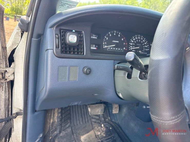 1996-toyota-t100-image-31