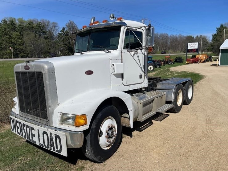 1989-peterbilt-375-image-1