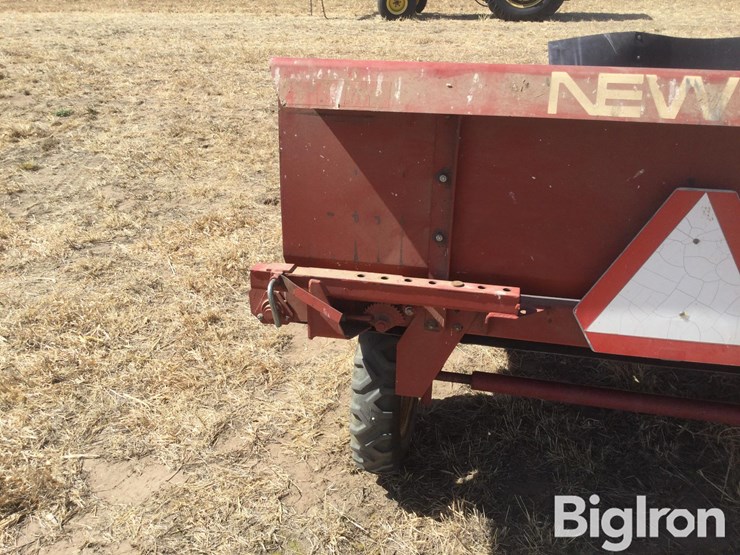 new-holland-144-image-10