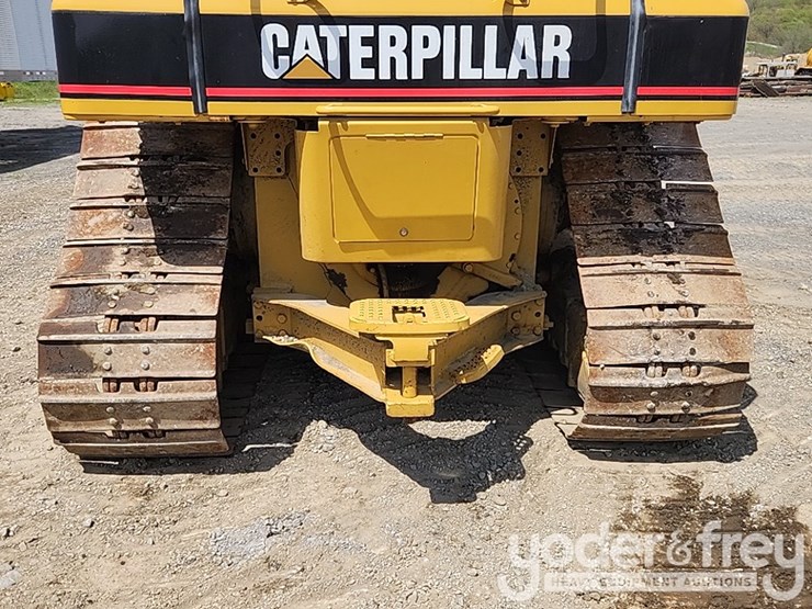2006-caterpillar-d5n-xl-image-21