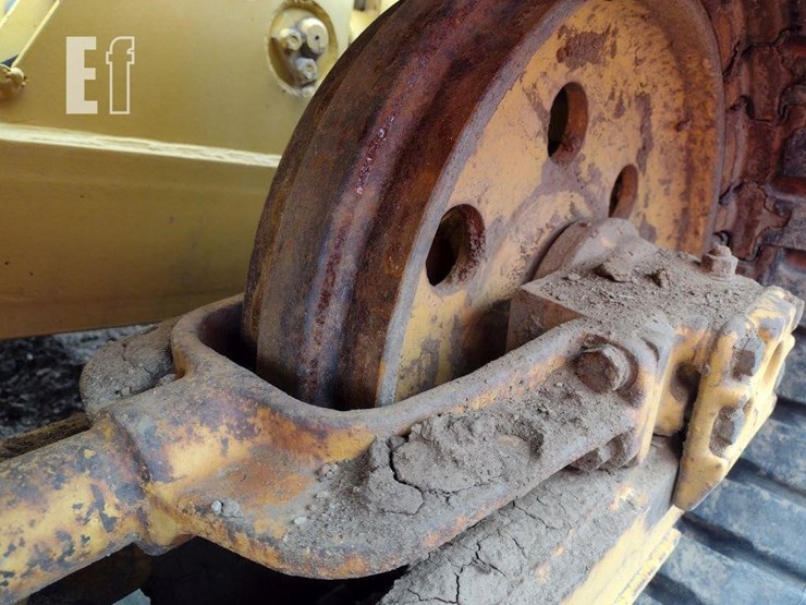 2012-komatsu-d21p-8e0-image-30