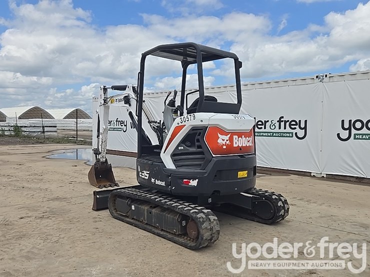2021-bobcat-e35-image-3