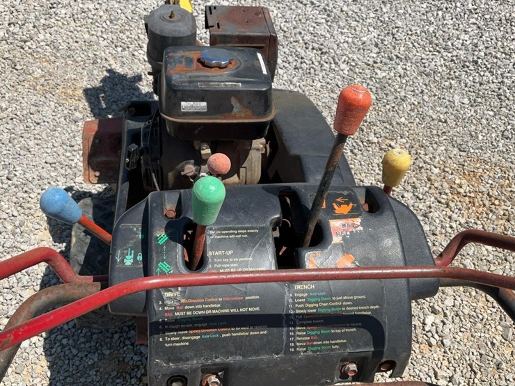 ditch-witch-rt20-image-12