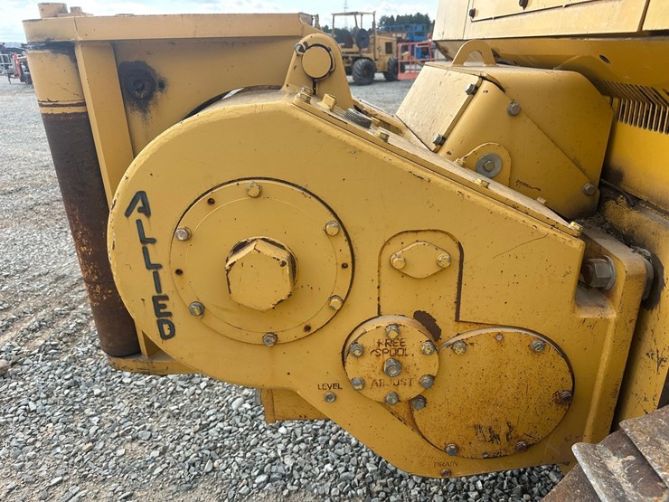 2006-deere-750j-lgp-image-40