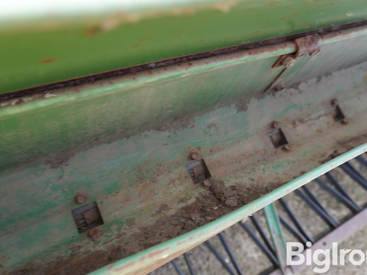 john-deere-8300-image-18