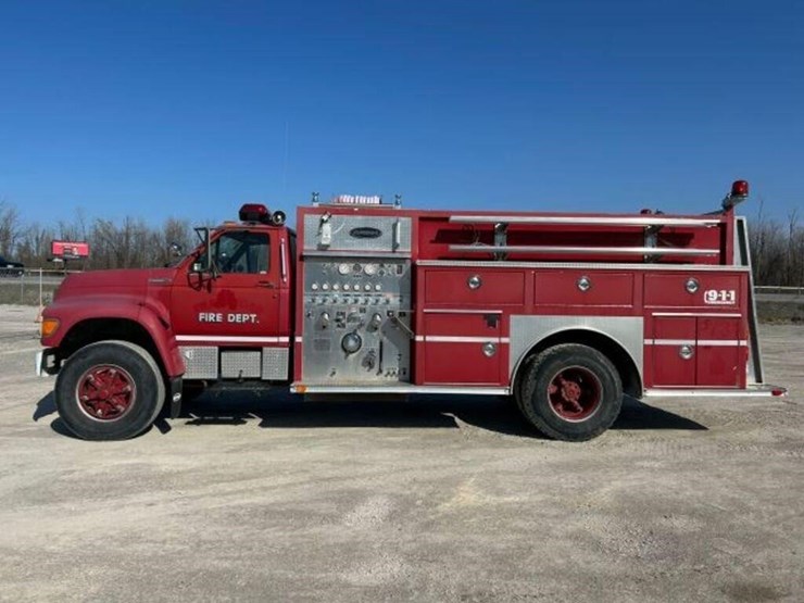 1996-ford-f700-image-6