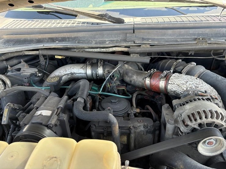 2001-ford-excursion-image-12