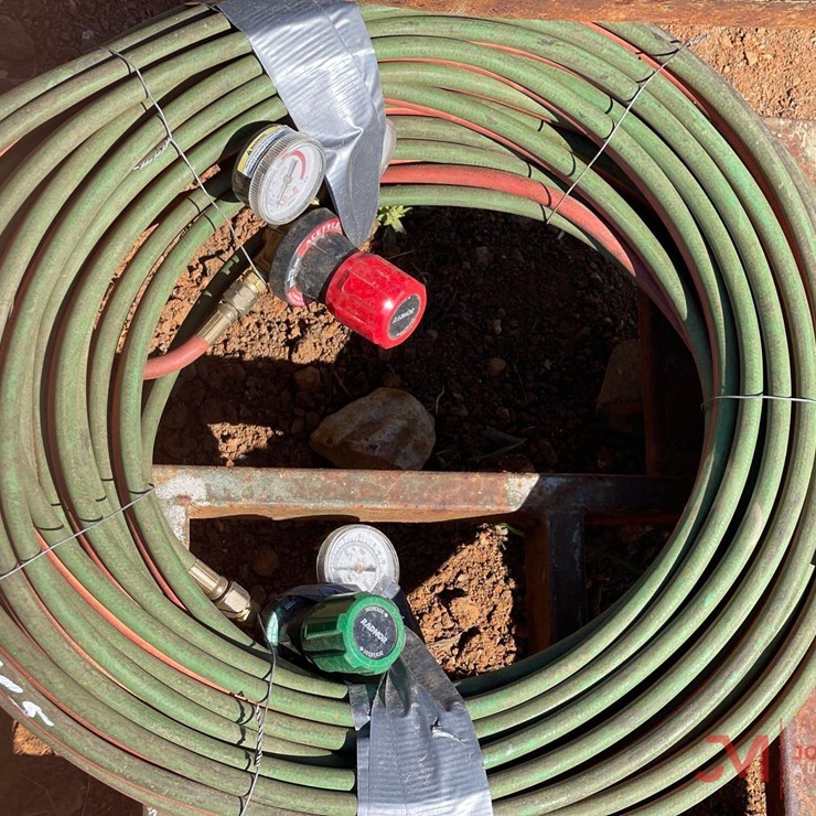 CUTTING TORCH HOSES AND GAUGES
