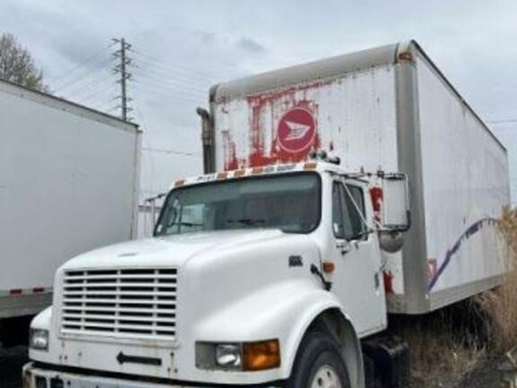 2001-international-4700-image-1