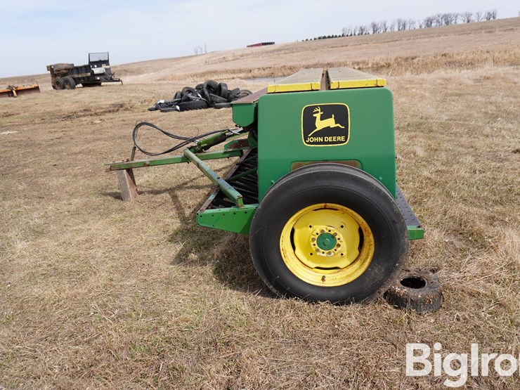john-deere-8300-image-8