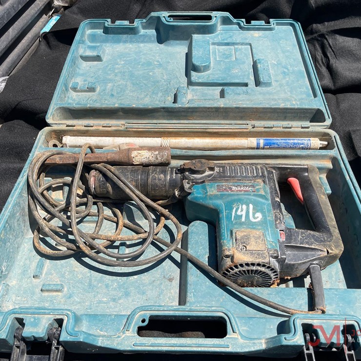 MAKITA ELECTRIC HAMMER DRILL WITH CASE