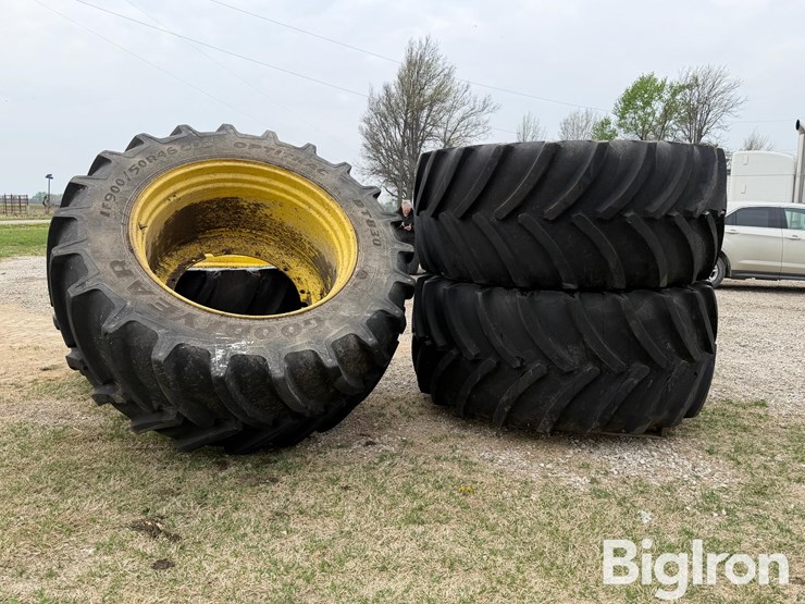 john-deere-r4045-image-5