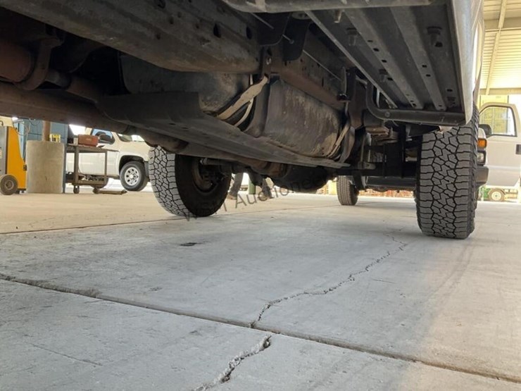 2003-ford-f350-image-25