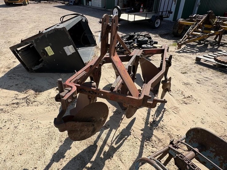 massey-ferguson-3-image-2