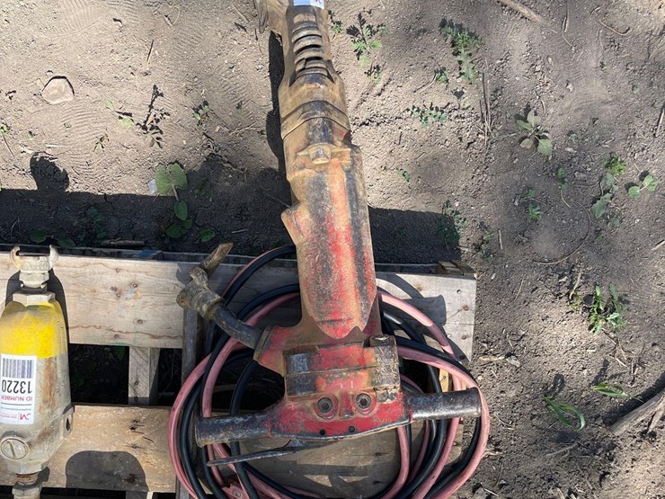 pneumatic-jack-hammer-image-3