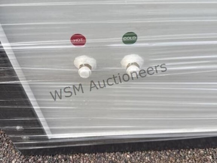 mobile-toilet-unit-image-4