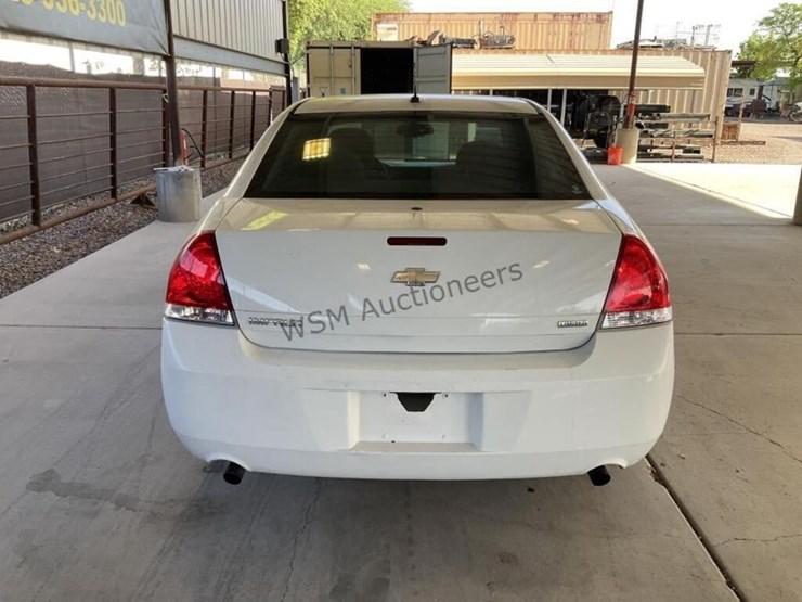 2015-chevrolet-impala-sdn-image-6