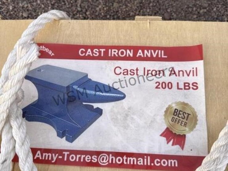 great-bear-200lbs-cast-iron-anvil-image-6