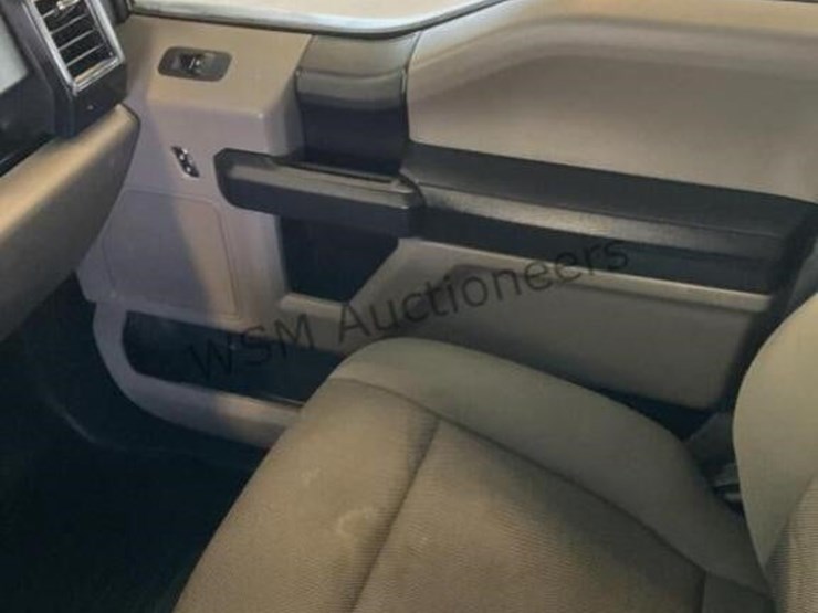 2018-ford-f150-image-21