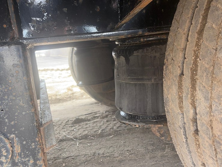 2022-muv-all-5370hdg-image-19