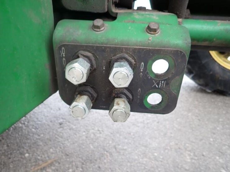 2016-john-deere-5085e-image-47