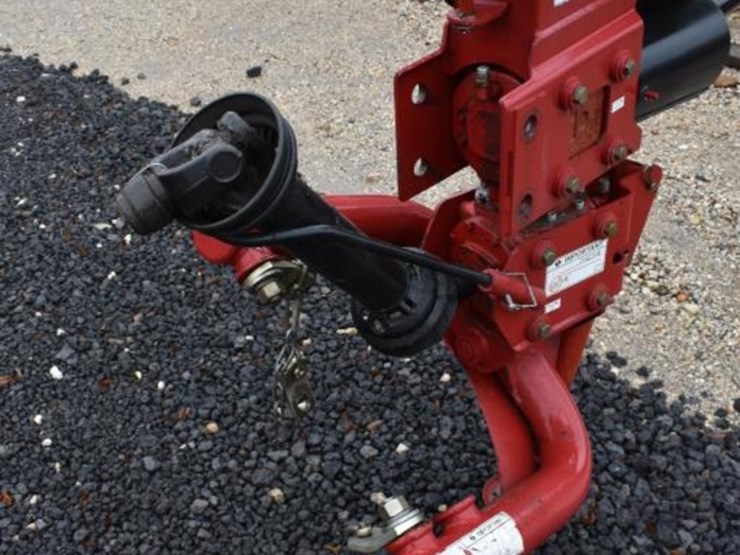 new-holland-313-image-3