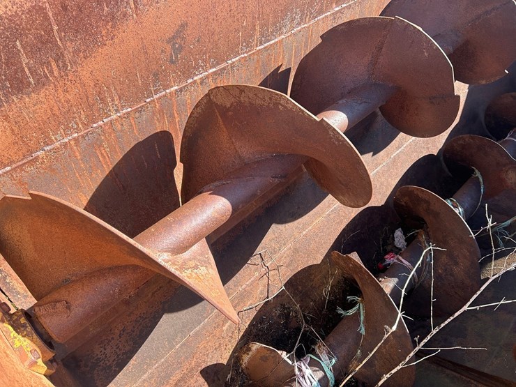 knight-big-auggie-14-image-35