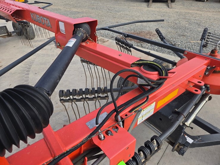 2015-kubota-ra2071t-evo-image-13