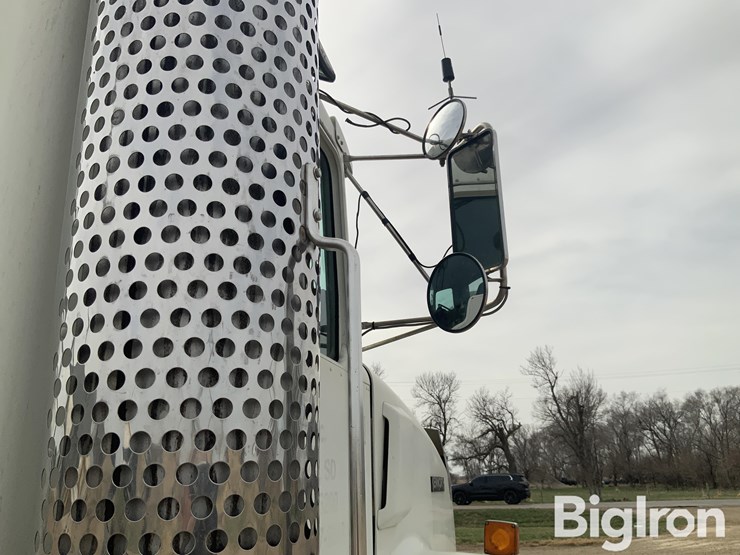 1999-kenworth-t800b-image-18