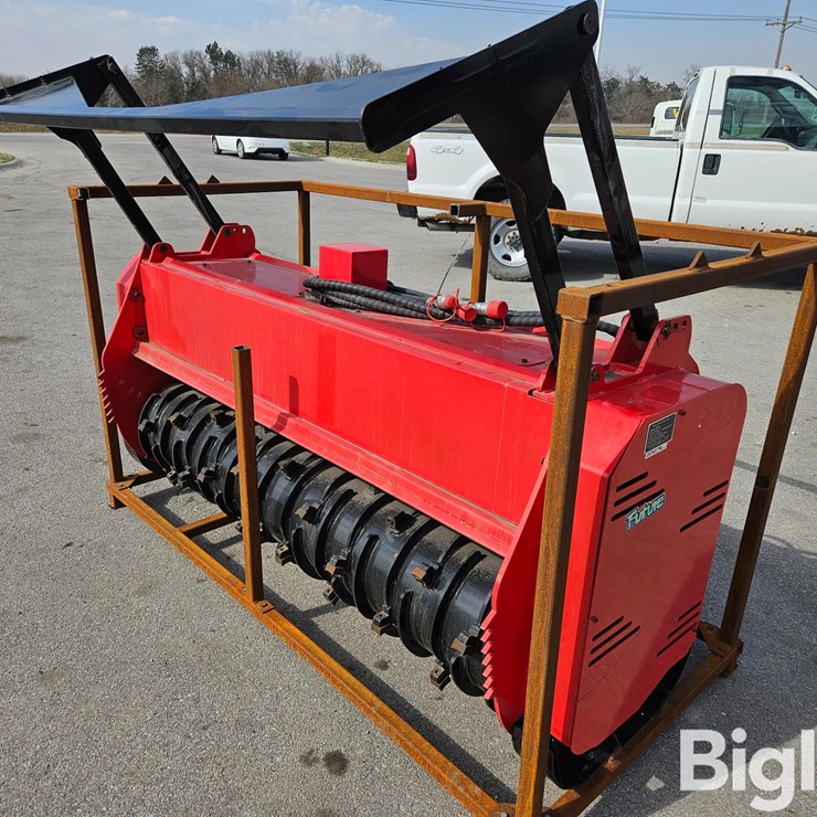 2025 MASSEY-FERGUSON 730