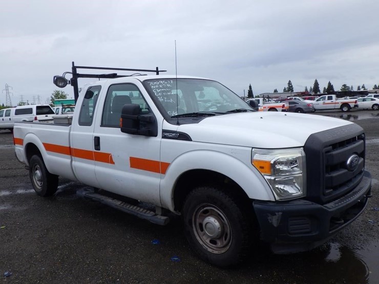 2014-ford-f250-image-2