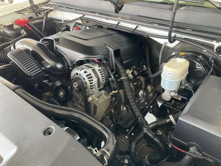 2012-chevrolet-silverado-1500-image-11