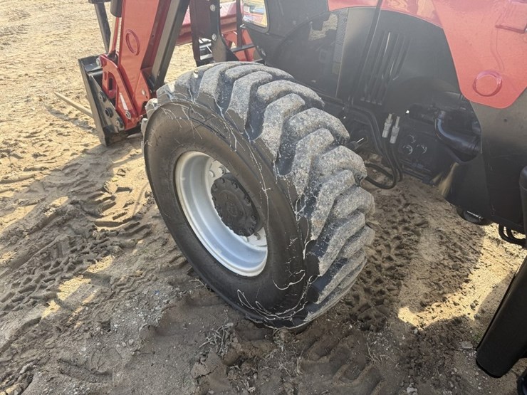 case-ih-farmall-75c-image-9