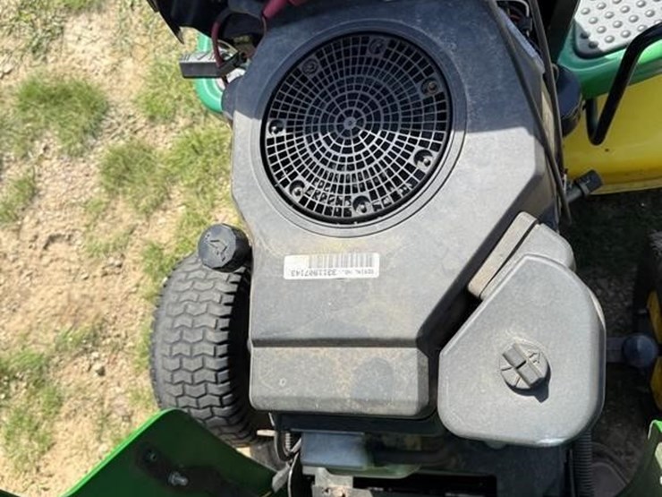 john-deere-l110-image-4