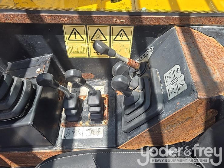 2018-jcb-510-56-image-68