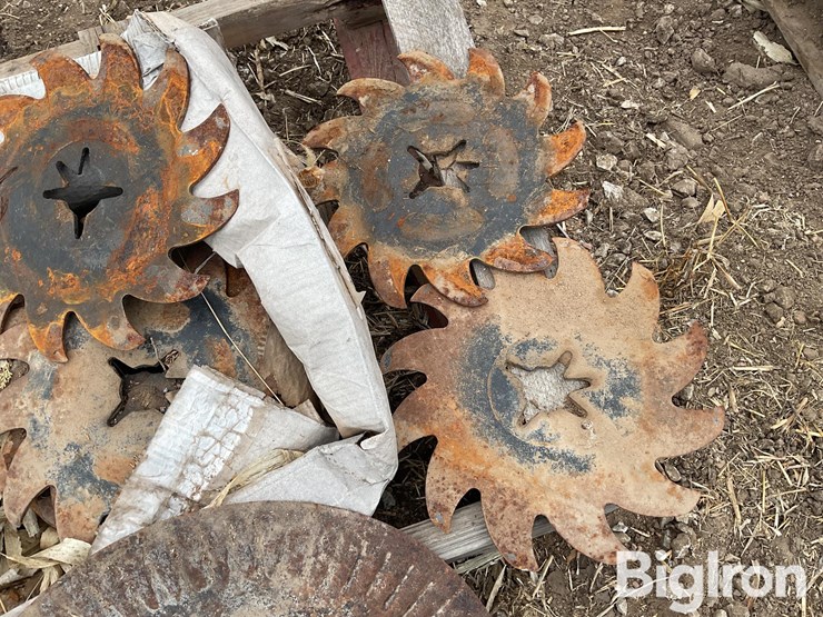 john-deere-16-image-10