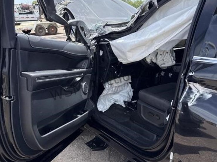 2022-ford-expedition-image-21