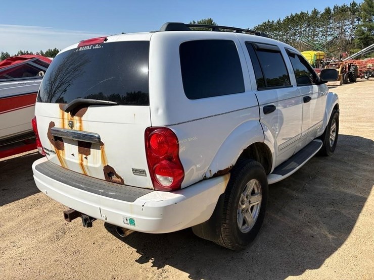 2004-dodge-durango-image-6