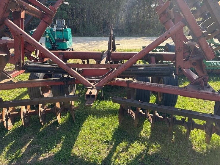 white-21'-field-disc-image-5