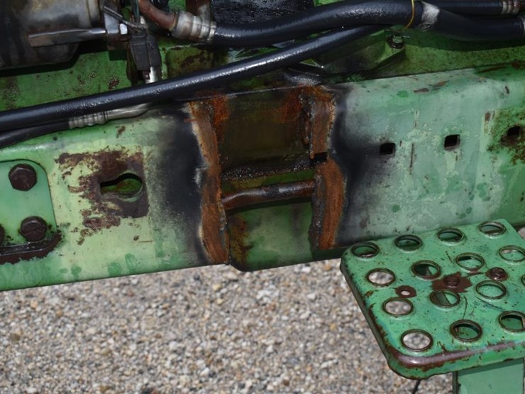 john-deere-4840-image-17