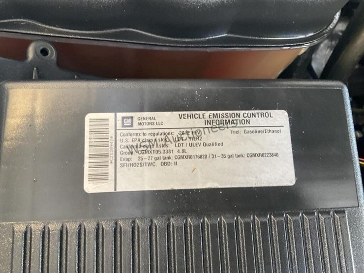 2012-chevrolet-silverado-1500-image-13