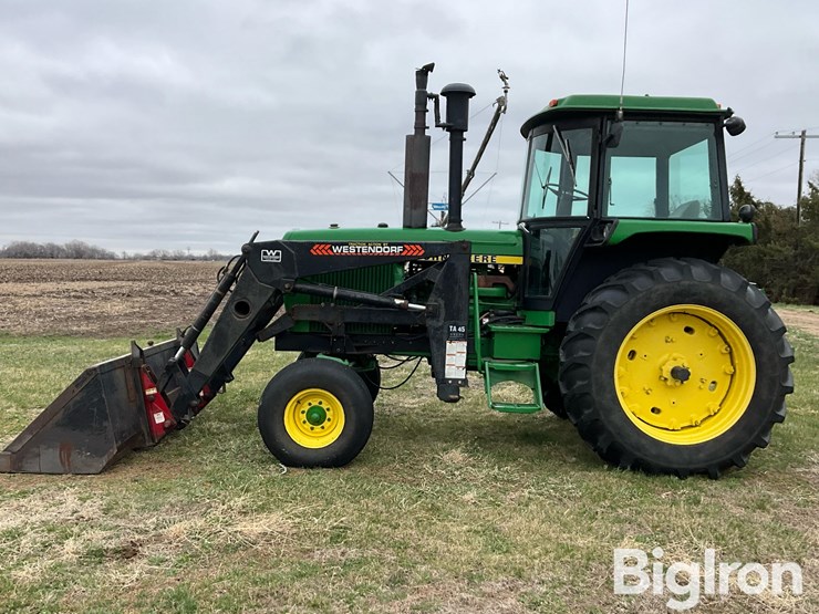 1979-john-deere-4440-image-8