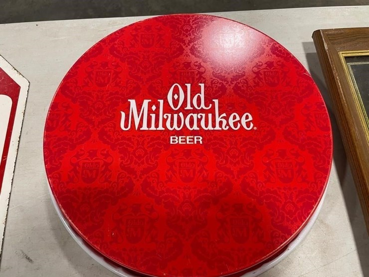 old-milwaukee-beer-tray-image-4