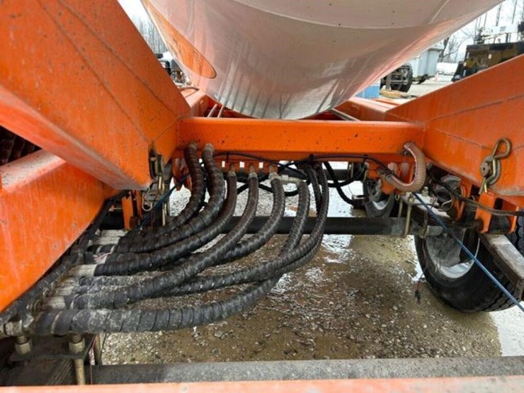 2025-tow-behind-2-cubic-meter-tri/a-concrete-mixer-image-40