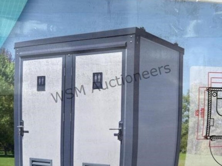 mobile-toilet-unit-image-9