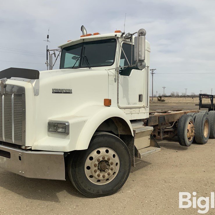 1999 KENWORTH T800B