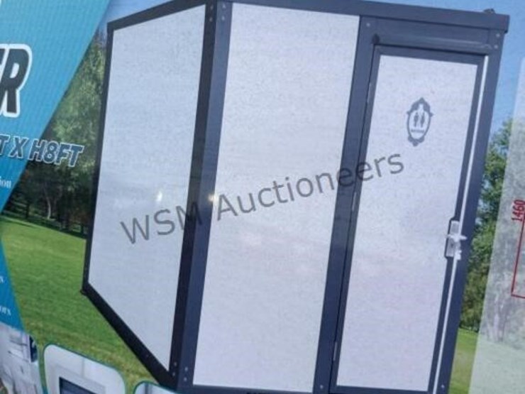 mobile-toilet-unit-image-9