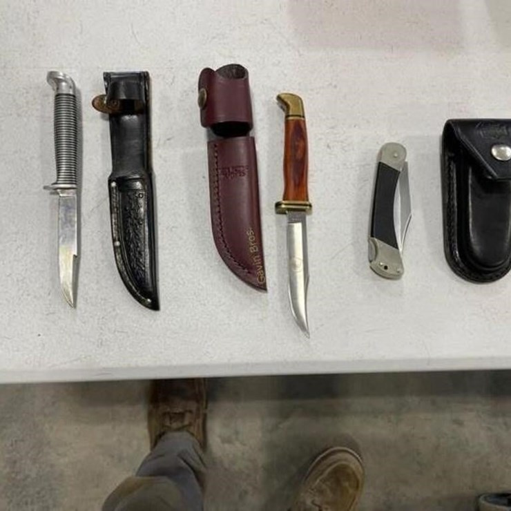 Buck/Puma/Western Knives