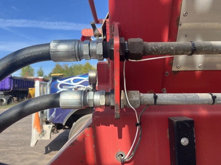 #1704-•-2006-abs-rc5-live-bottom-trailer-image-21